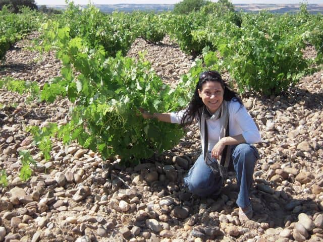 Paula at Bodega Elias Mora Paula at Bodega Elias Mora, Toro, Spain